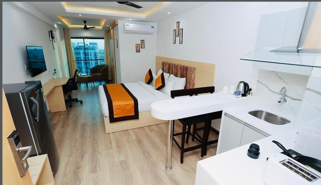 Hotel Blue Diamond Jaipur Bagian luar foto